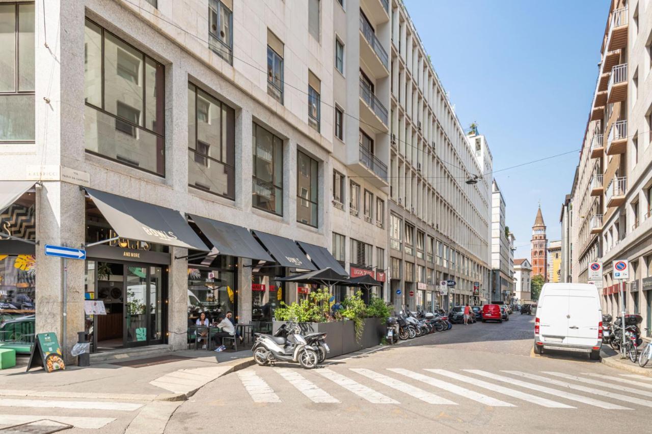 Easylife - Elegante Dimora Due Passi Dal Duomo Daire Milano Dış mekan fotoğraf